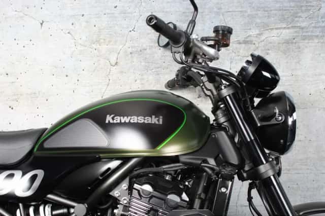 Kawasaki Z900RS (2019) thumbnail 3