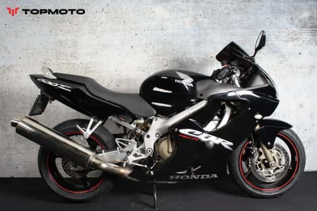 Honda CBR600F (2005) thumbnail 1