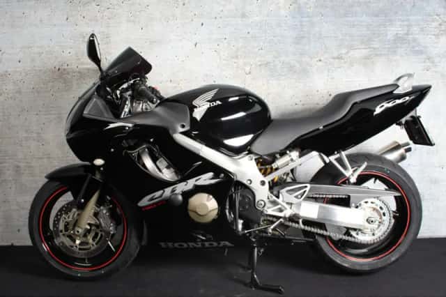 Honda CBR600F (2005) thumbnail 2