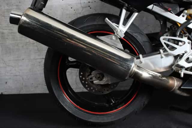 Honda CBR600F (2005) thumbnail 5