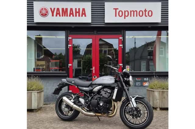 Kawasaki Z900RS (2025) thumbnail 1
