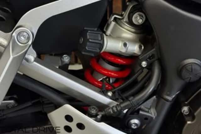 YAMAHA XT 1200 ZE SUPER TENERE ABS (2011) thumbnail 6