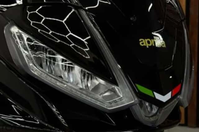 APRILIA TUONO V4 1100 FACTORY (2022) thumbnail 2