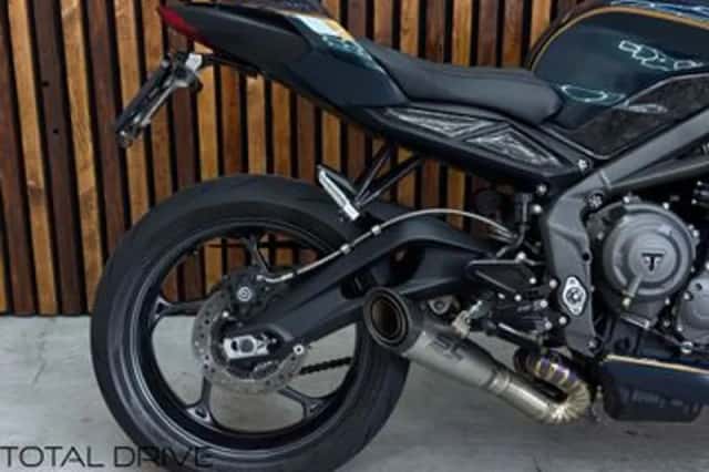 Triumph Street Triple S (2021) thumbnail 4