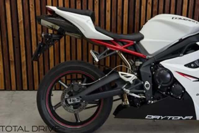 Triumph Daytona 675R (2011) thumbnail 4