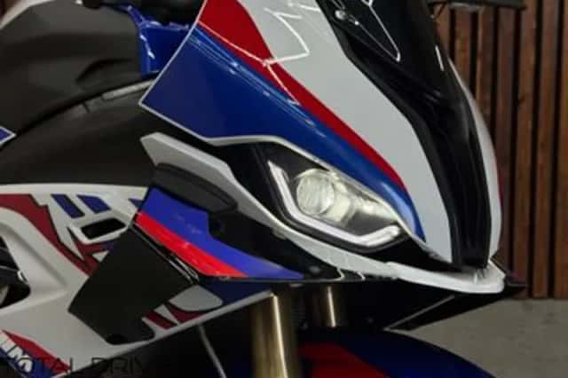 BMW S 1000 RR (2020) thumbnail 2