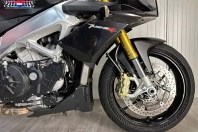 APRILIA Tuono V4 (2013) thumbnail 2