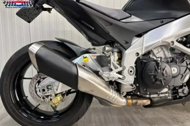 APRILIA Tuono V4 (2013) thumbnail 3