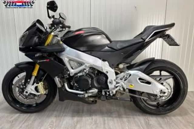 APRILIA Tuono V4 (2013) thumbnail 5
