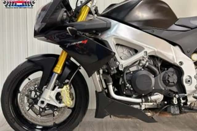 APRILIA Tuono V4 (2013) thumbnail 6