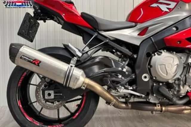 BMW S 1000 R (2015) thumbnail 3