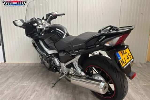 Yamaha FJR1300 (2011) thumbnail 6