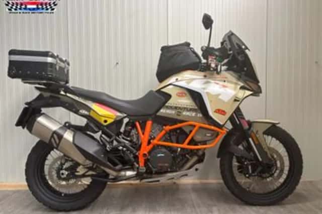 KTM 1290 SUPER ADVENTURE R (2019) thumbnail 2