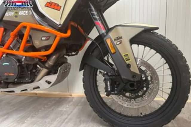 KTM 1290 SUPER ADVENTURE R (2019) thumbnail 3