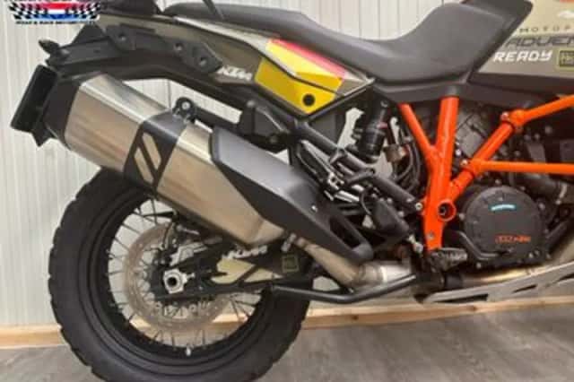 KTM 1290 SUPER ADVENTURE R (2019) thumbnail 4