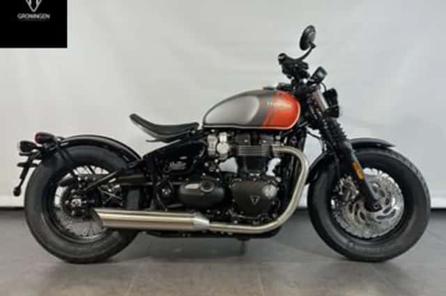 Triumph BONNEVILLE BOBBER (2026) thumbnail 1