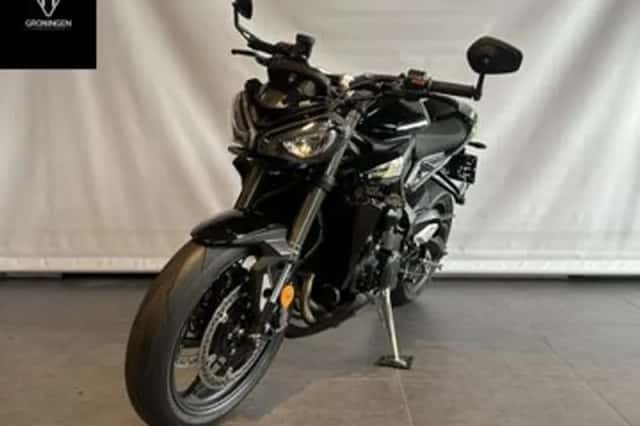 Triumph Street Triple RS (2026) thumbnail 3
