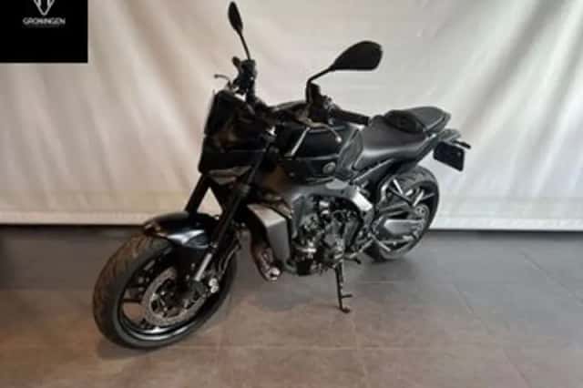Yamaha MT09TRA (2025) thumbnail 3