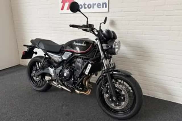 Kawasaki Z 650 RS (2023) thumbnail 2