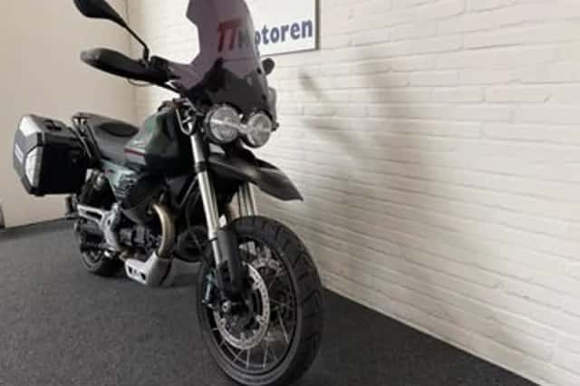 Moto Guzzi V85 TT (2024) thumbnail 3