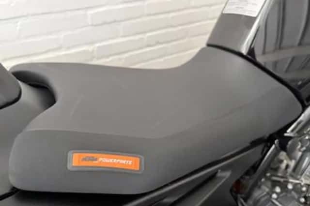 KTM 890 Duke (2022) thumbnail 5
