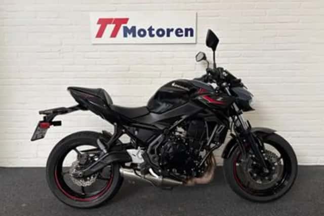 Kawasaki Z650 35 (2025) thumbnail 1