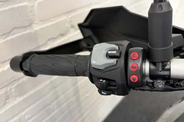 Suzuki V-Strom 800 DE (2026) thumbnail 4