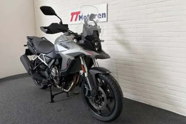 Suzuki V-Strom 800 (2026) thumbnail 3