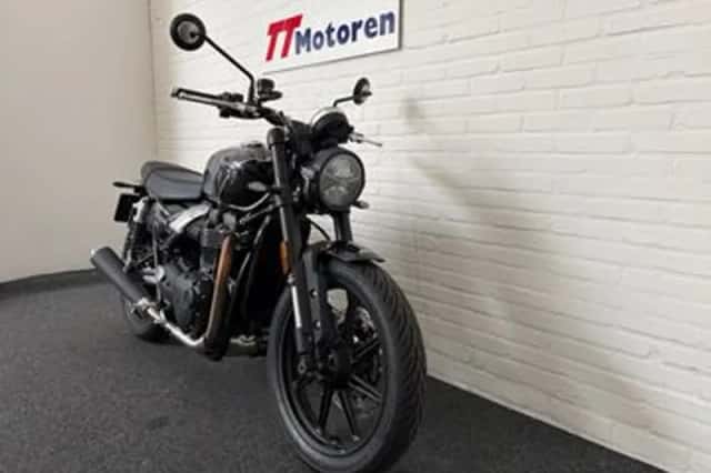 Triumph Speed Twin 900 (2026) thumbnail 3