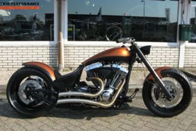 HARLEY-DAVIDSON FAT BOY FLSTF (2000) thumbnail 2