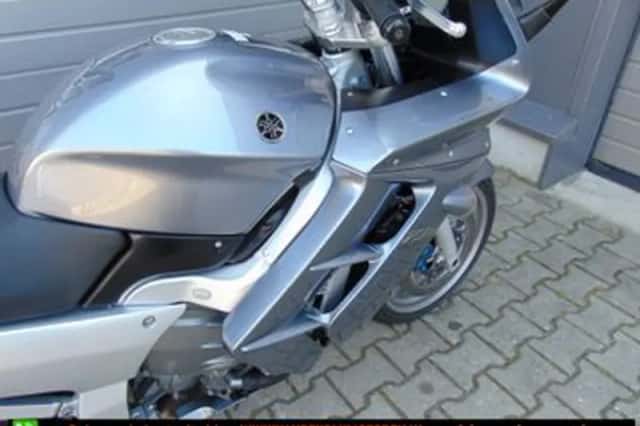 Yamaha FJR1300 (2005) thumbnail 6
