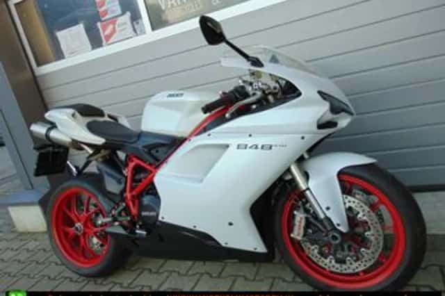 DUCATI 848 EVO (2012) thumbnail 5