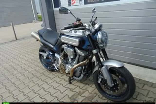 Yamaha MT-01 (2008) thumbnail 5