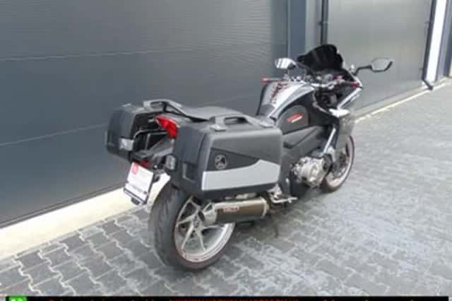 Honda VFR 1200 F C-ABS/DCT (2011) thumbnail 2