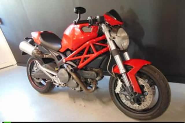 DUCATI M 696 (2008) thumbnail 5
