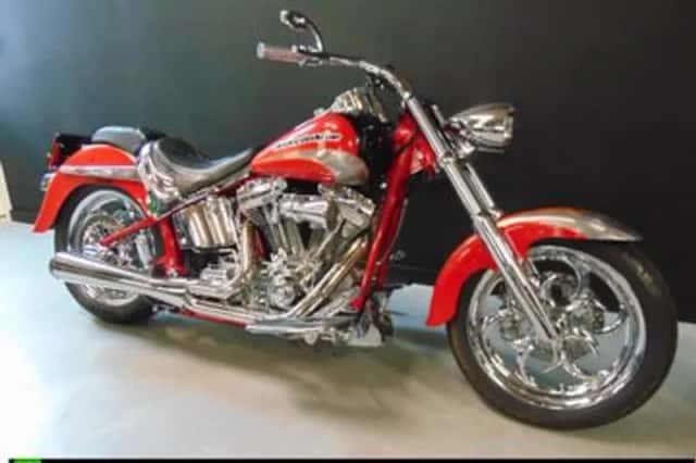 HARLEY-DAVIDSON FAT BOY SCREAMIN EAGLE CVO FLSTFSE (2005) thumbnail 5