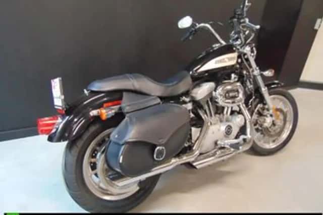HARLEY-DAVIDSON SPORTSTER XL 1200 R ROADSTER (2005) thumbnail 2