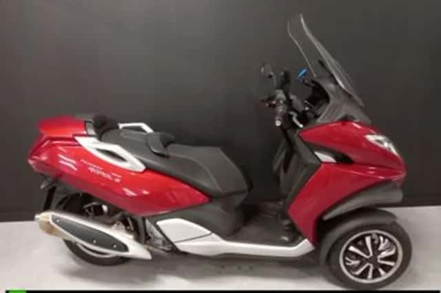 Peugeot METROPOLIS 400 (2014) thumbnail 1