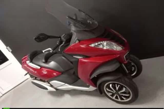 Peugeot METROPOLIS 400 (2014) thumbnail 6