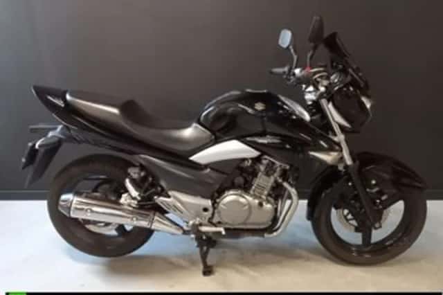 Suzuki GW 250 (2014) thumbnail 1