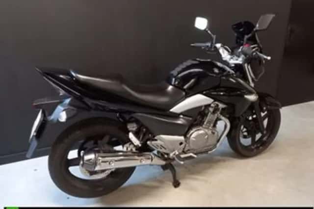 Suzuki GW 250 (2014) thumbnail 3