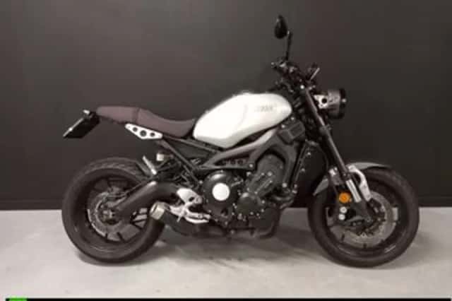 Yamaha XSR900 (2016) thumbnail 1