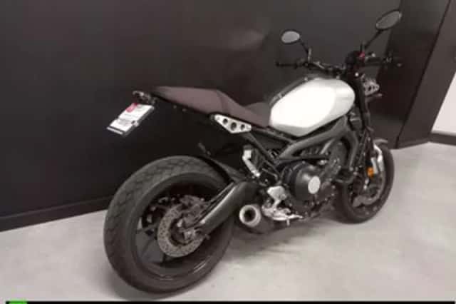 Yamaha XSR900 (2016) thumbnail 2