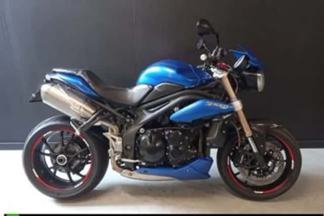 Triumph Speed Triple 1050 (2014) thumbnail 1