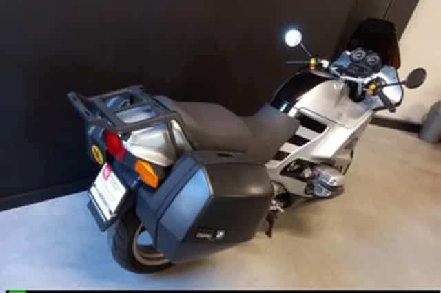 BMW R 1100 RS (1995) thumbnail 2