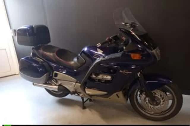 Honda ST 1100 PAN European (1995) thumbnail 5