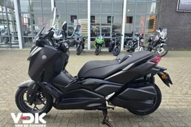Yamaha Xmax 300 Tech MAX (2026) thumbnail 3