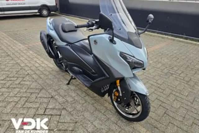 Yamaha T MAX (2026) thumbnail 4