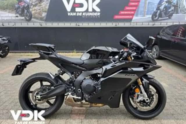 Yamaha YZF-R9 (2026) thumbnail 1
