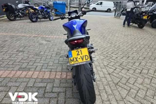 Yamaha MT-09 (2021) thumbnail 5